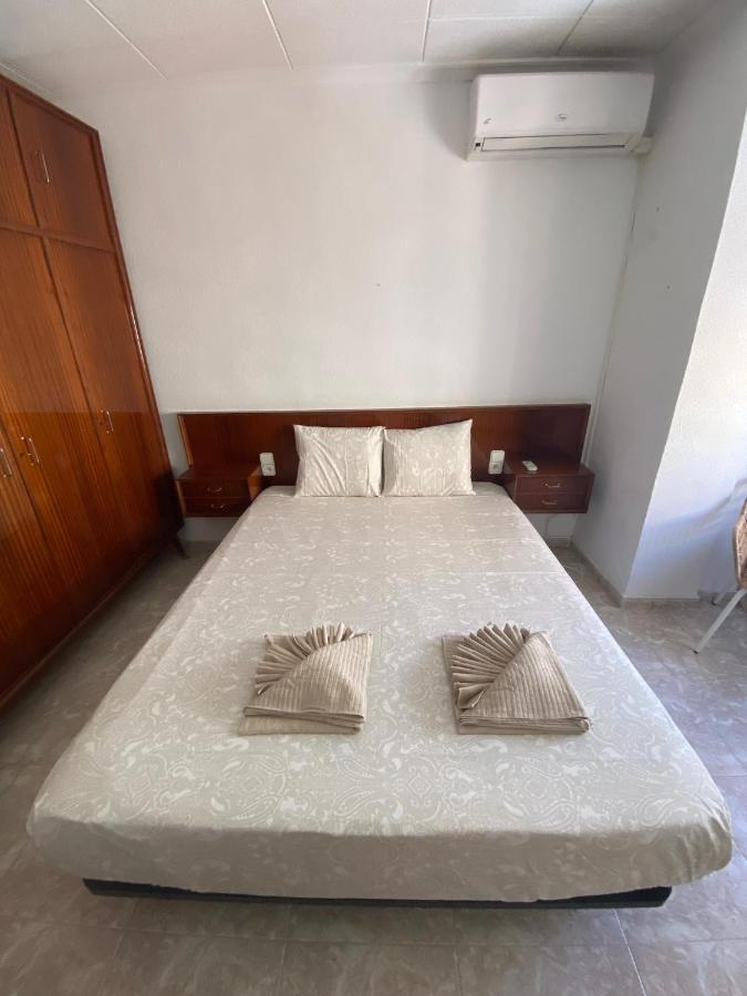 Cozy Apartment in Centre of Alicante near Plaza de Toros Exterior foto