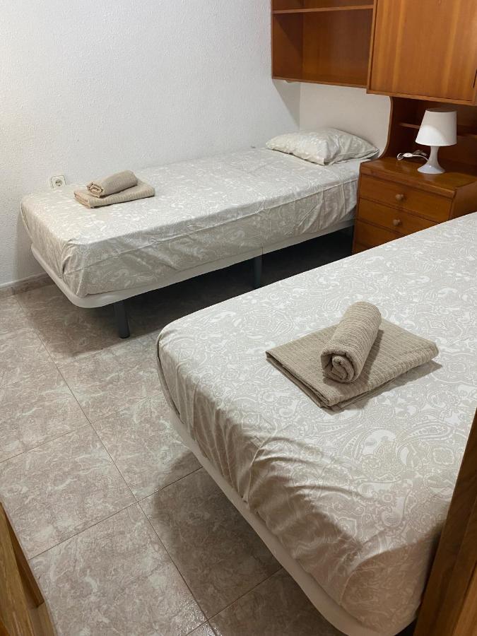 Cozy Apartment in Centre of Alicante near Plaza de Toros Exterior foto